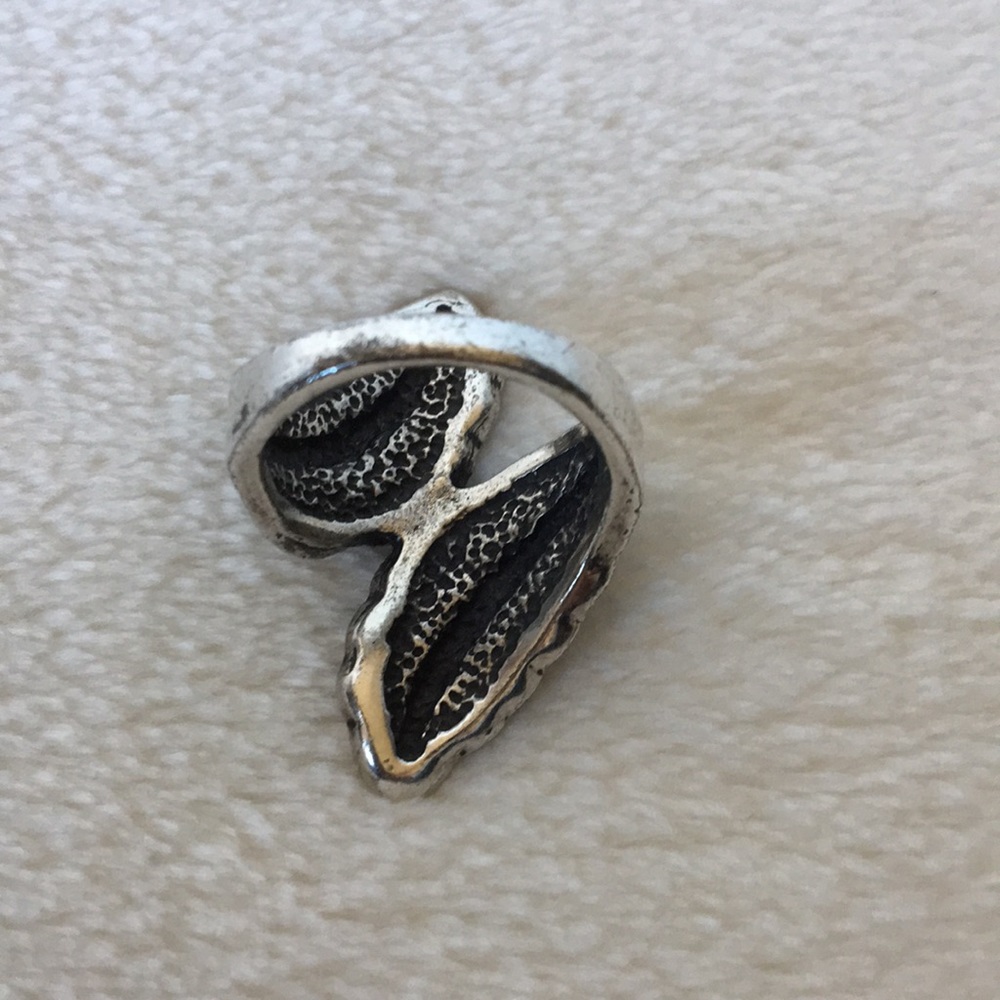 Leaf wrap around ring 💍 - Picture 4 of 4